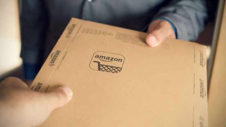Books, Books, Books! Selling Knowledge on Amazon