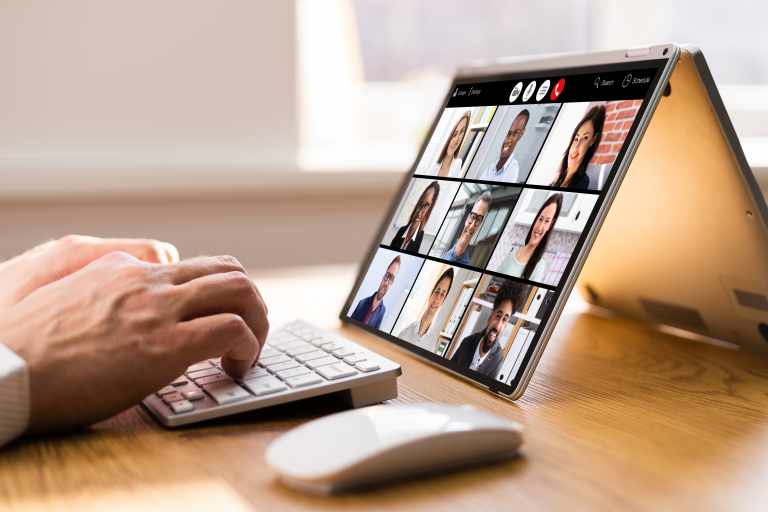 4 Tips On Providing Technical Support For A Hybrid Workforce
